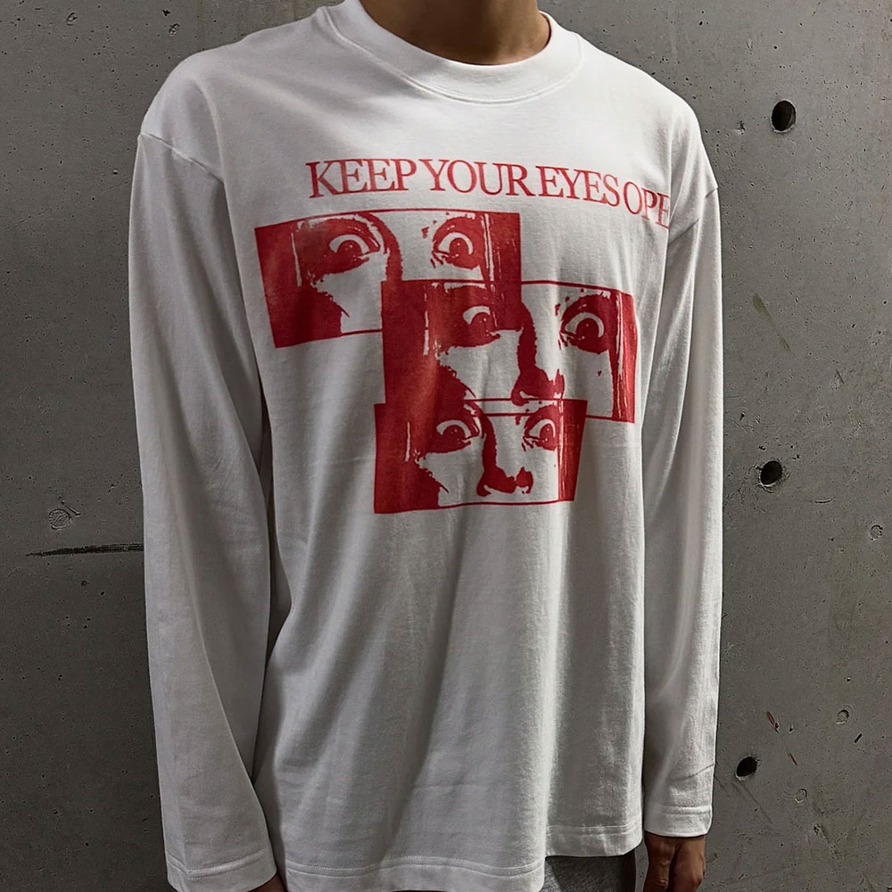 "Keep Your Eyes Open" Horror Graphic Long Sleeve Shirt